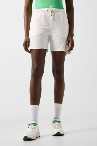 Alycia Shorts In Off-White