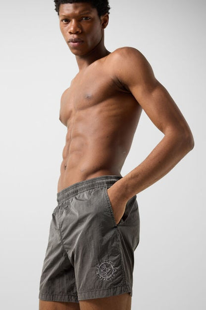 Laron swim trunks in Anthracite