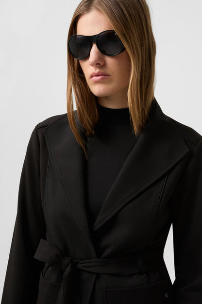 Benisha Jersey Blazer In Black