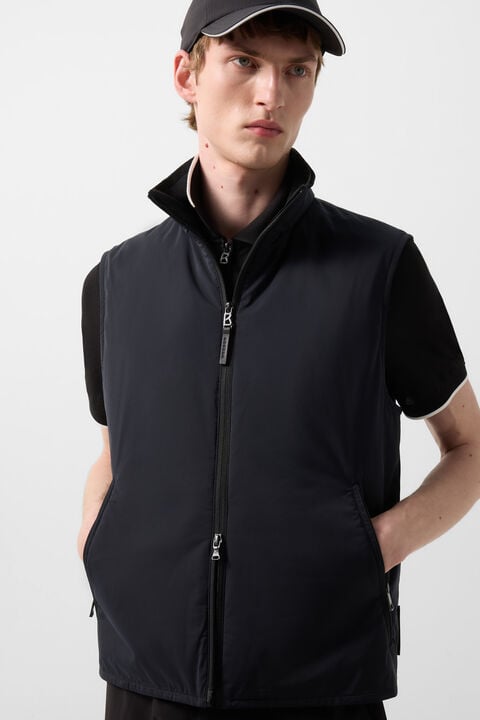 Jonny Lightweight Waistcoat In Black
