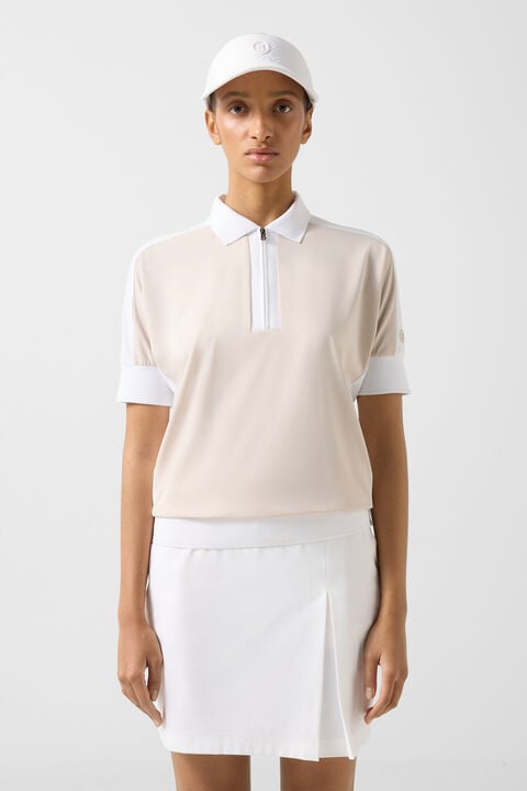 Arabell Functional Short-Sleeved Top In Sand/White