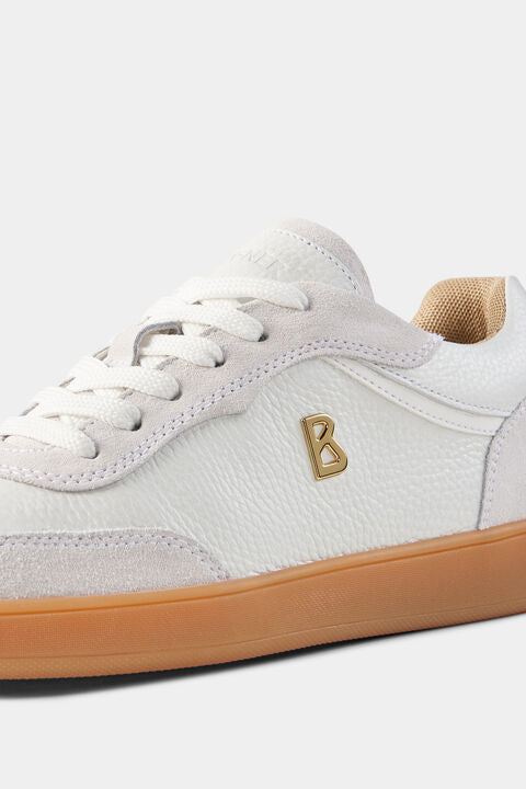 Verona Trainers In White